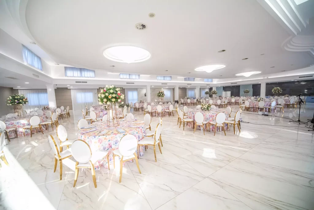 sala villa royal